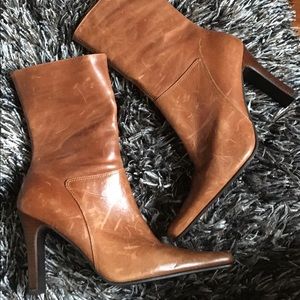 Steve Madden brown leather boots